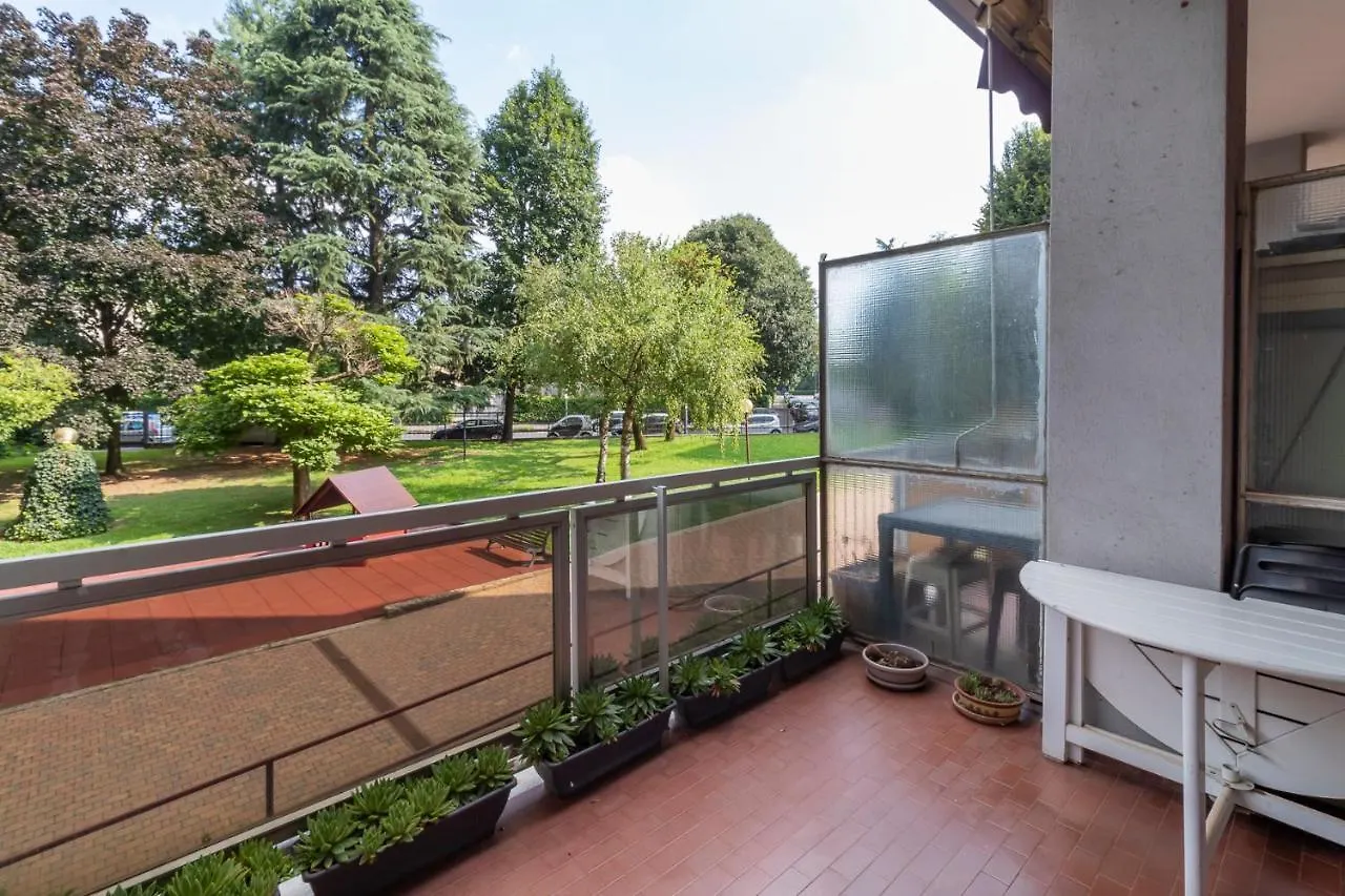 Luxury Apartment Close To Navigli - Bari Milan Italy