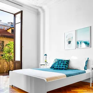 Apartment Hemeras Boutique Homes - 4 Design Homes In Center, Milan