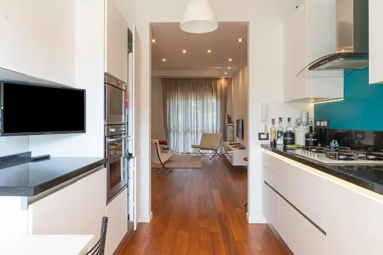 Luxury Apartment Close To Navigli - Bari Milan