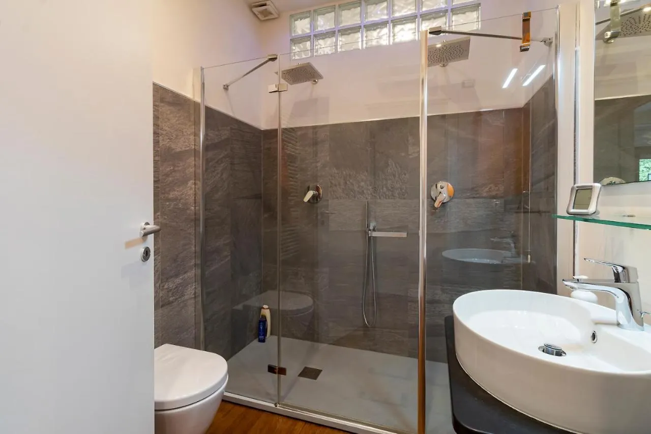 Luxury Apartment Close To Navigli - Bari Milan Italy