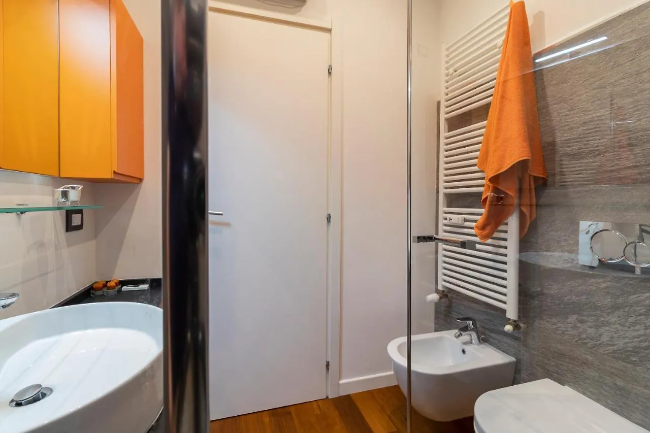 Luxury Apartment Close To Navigli - Bari Milan